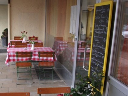 Foto: Punto Pasta Steinofenpizzeria